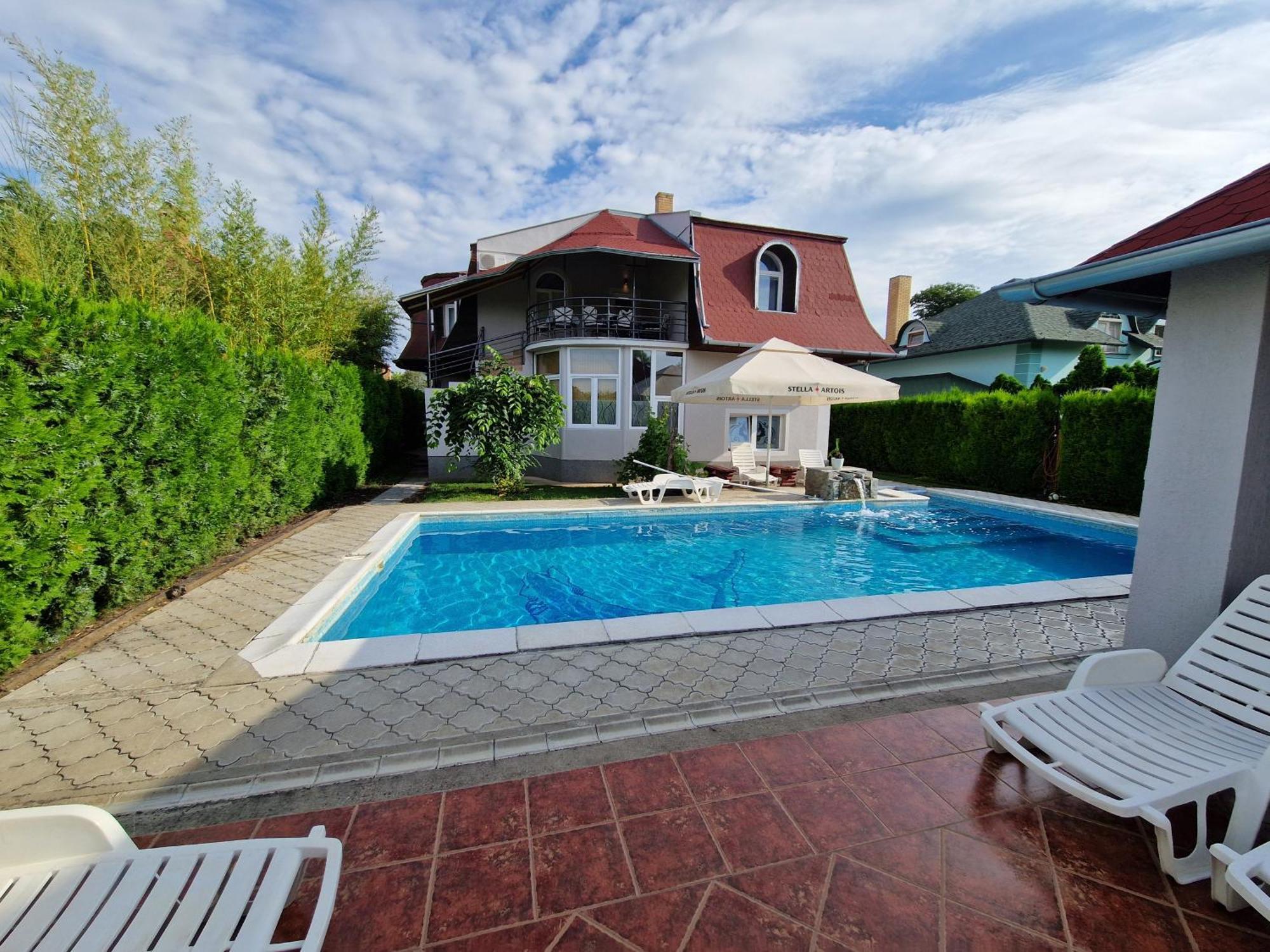 Villa Stars Palić Exteriör bild