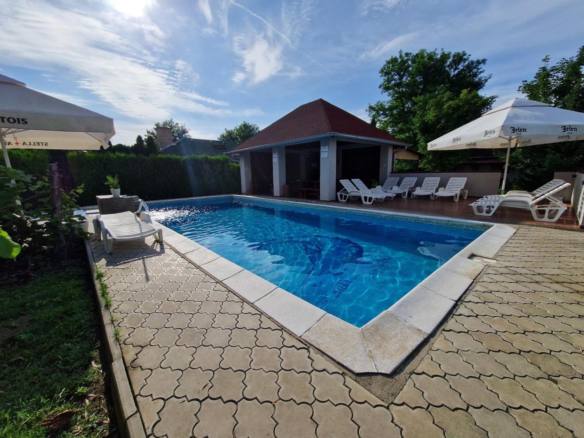 Villa Stars Palić Exteriör bild